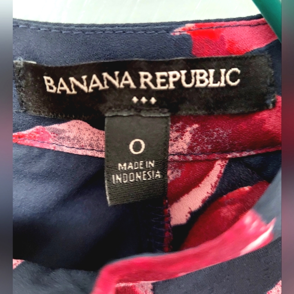Banana Republic, Floral Navy And Burgandy, Fit and Flare Mini Dress, Size 0 NEW! - Picture 6 of 9